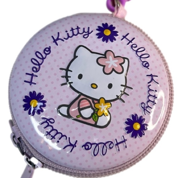 Hello Kitty Tin Key Chain Backpack Tag Zipper Purse Pouch - Picture 2 of 9